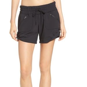 ZELLA switchback shorts